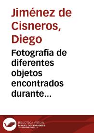 Fotografía de diferentes objetos encontrados durante las excavaciones en la calle del Aire de Cartagena. | Biblioteca Virtual Miguel de Cervantes