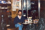 Carlos Franz en  Greenwich Village, Nueva York, septiembre de 1988